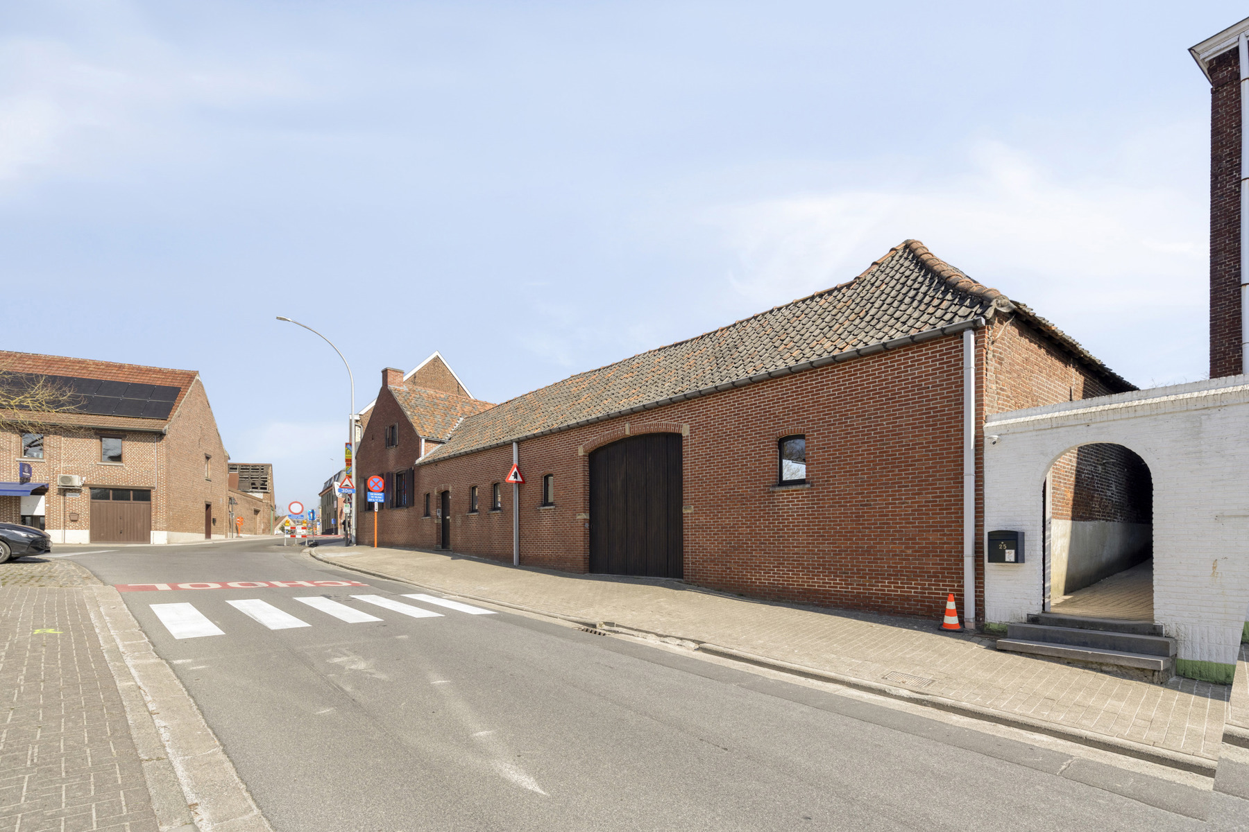 Unieke hoeve in pittoreske omgeving op 30 are - foto 3