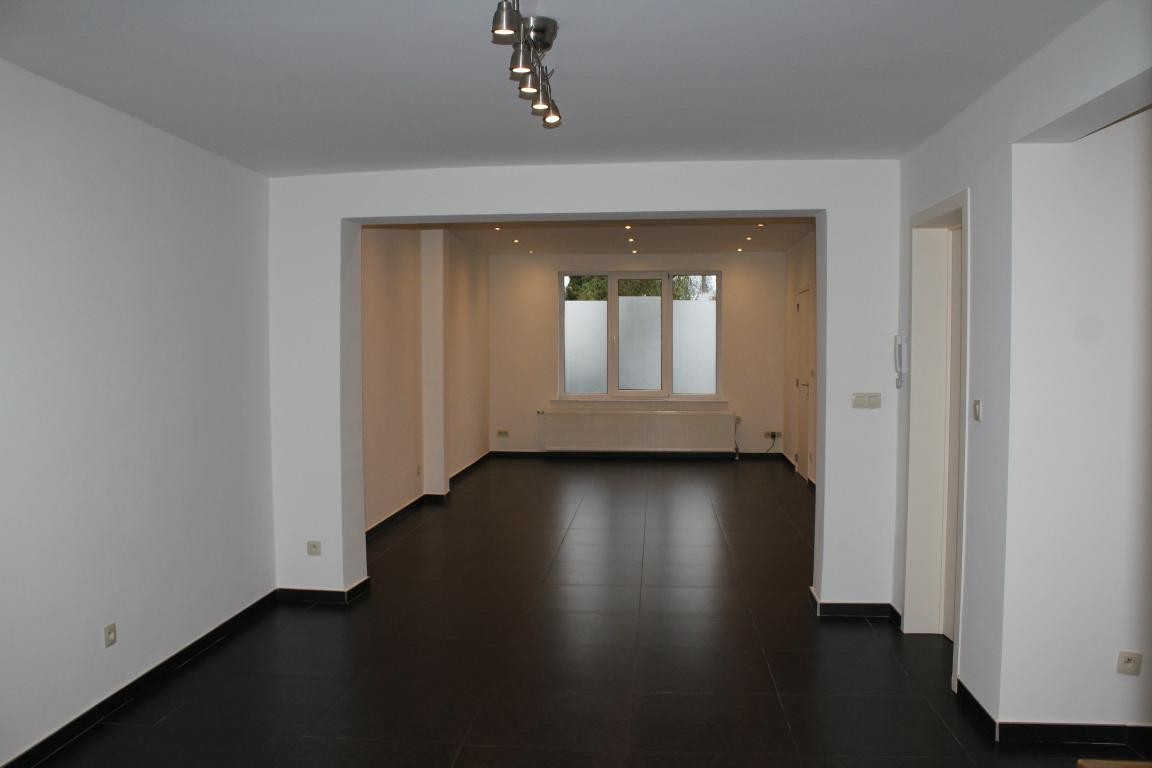 Gerenoveerde instapklare woning - foto 4