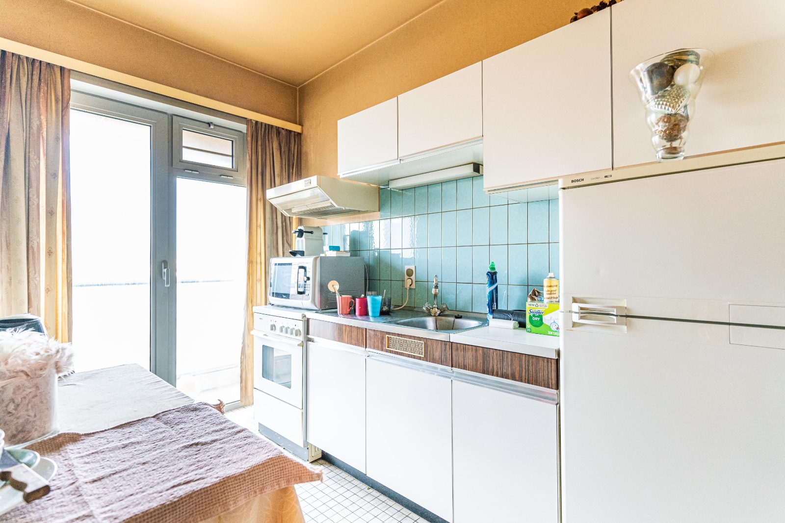 Mooi appartement met drie slaapkamers op 3e verdiep - foto 3
