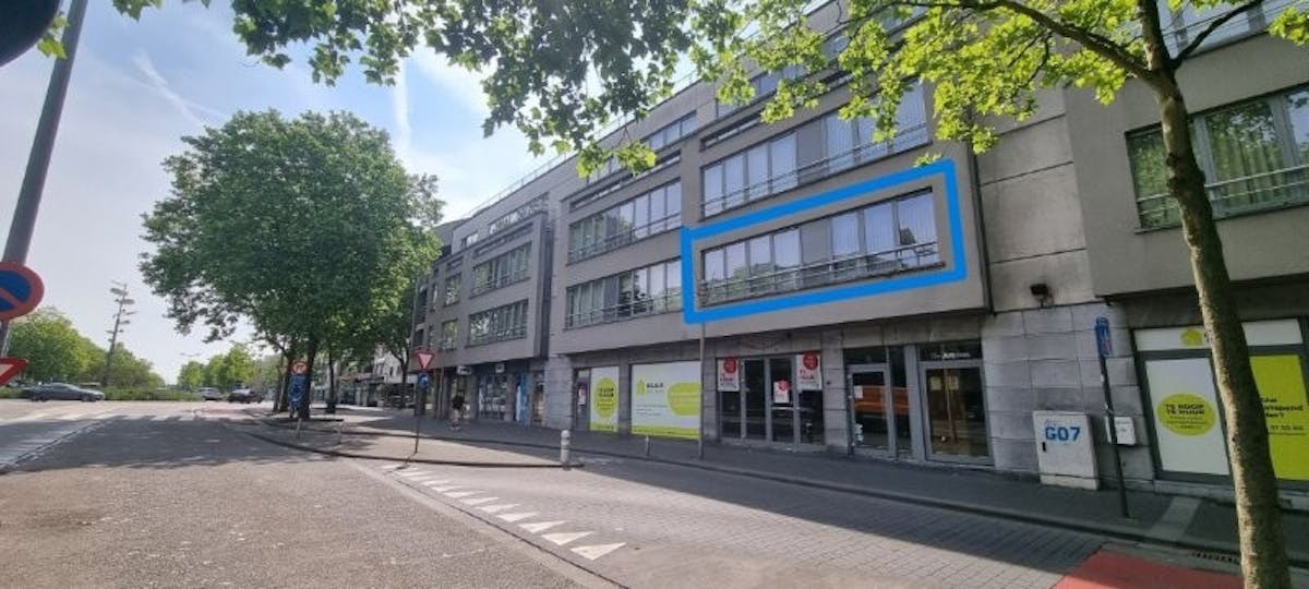 appartement met 2 slaapkamers te huur in genk centrum - foto 1