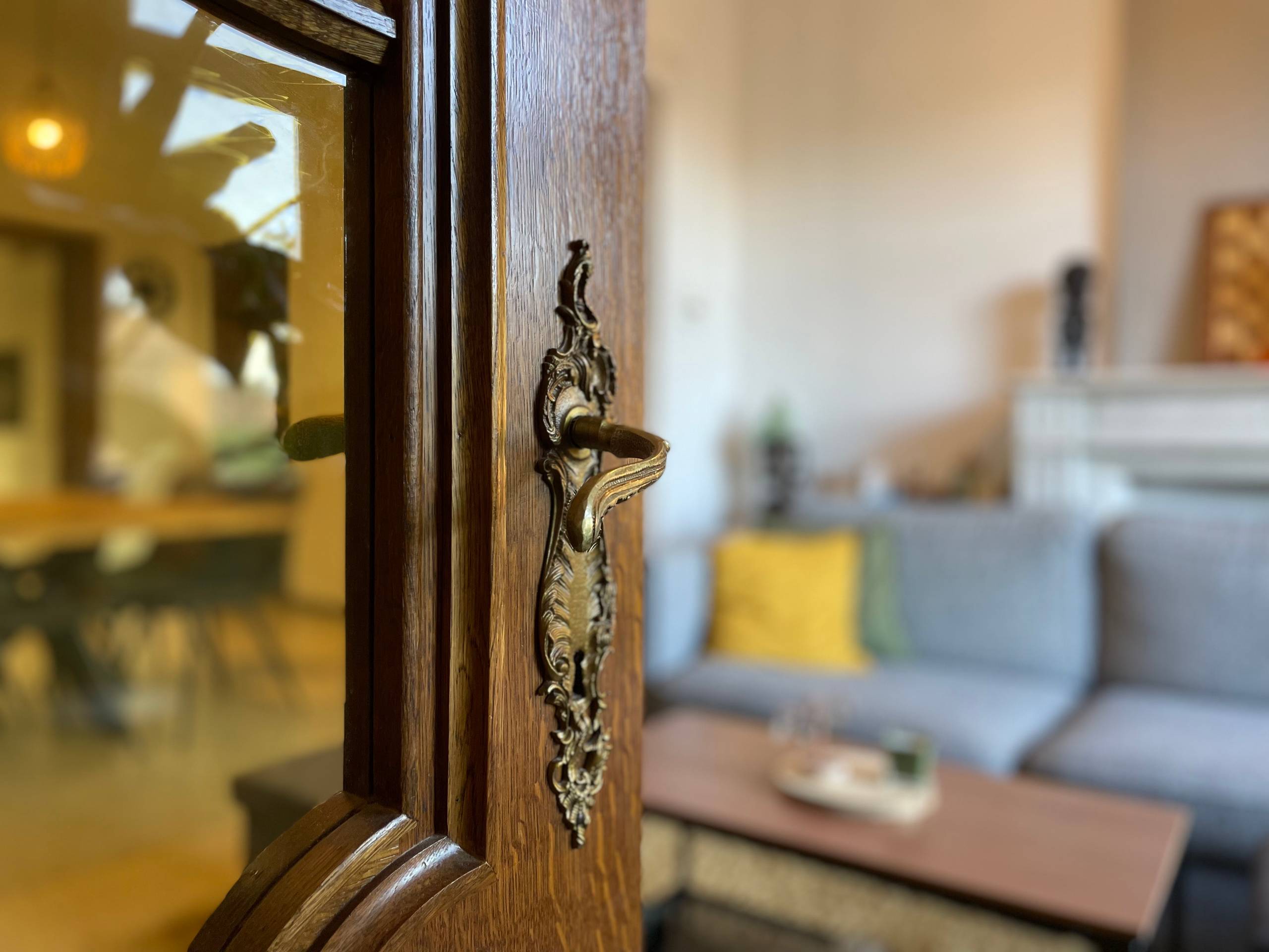 Gezellige gezinswoning met charme en potentieel - foto 3