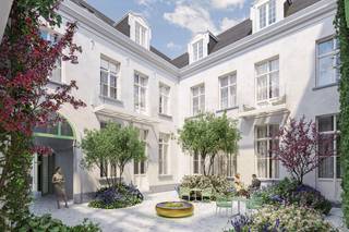 Welkom bij Regency Garden! Hier word je omarmd door rust, omringd door weelderig groen.Naast je eigen terras kun je genieten van de...