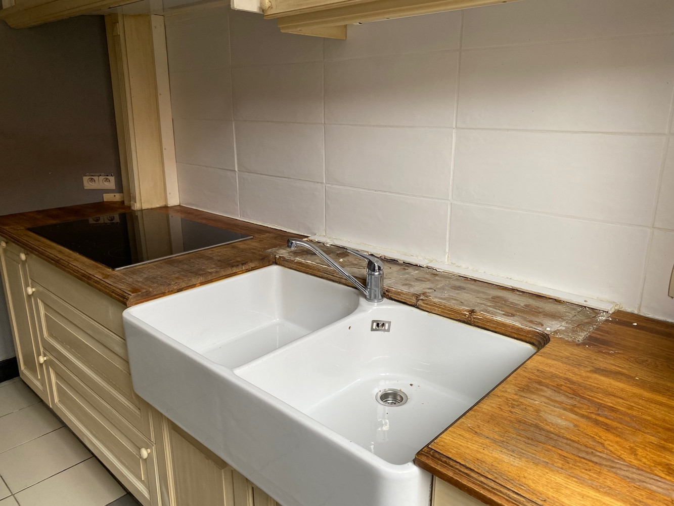 Centraal gelegen rijwoning met 2 slaapkamers. - foto 5