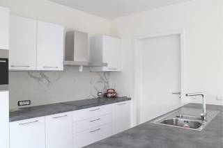 Dans un endroit calme et central à proximité des commerces, des écoles, de l'autoroute et du parc sportif De Schorre, vous trouverez ces...