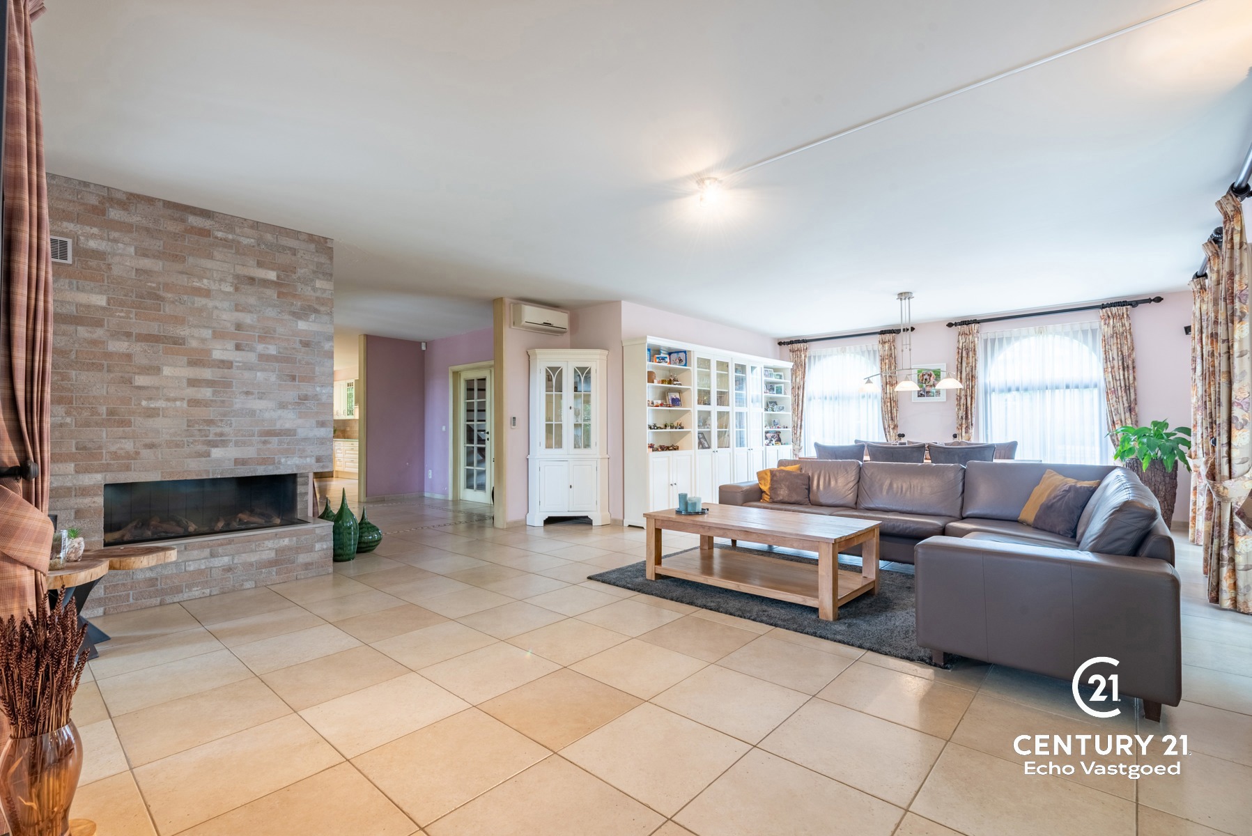 Royale villa met 5 slpks, 4 badks, garage en binnenzwembad - foto 5