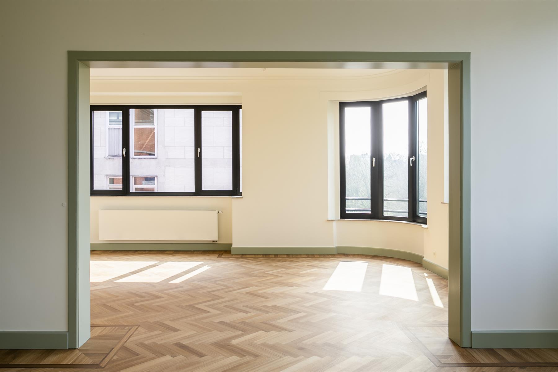 Luxueus afgewerkt appartement op zeer centrale ligging. - foto 4