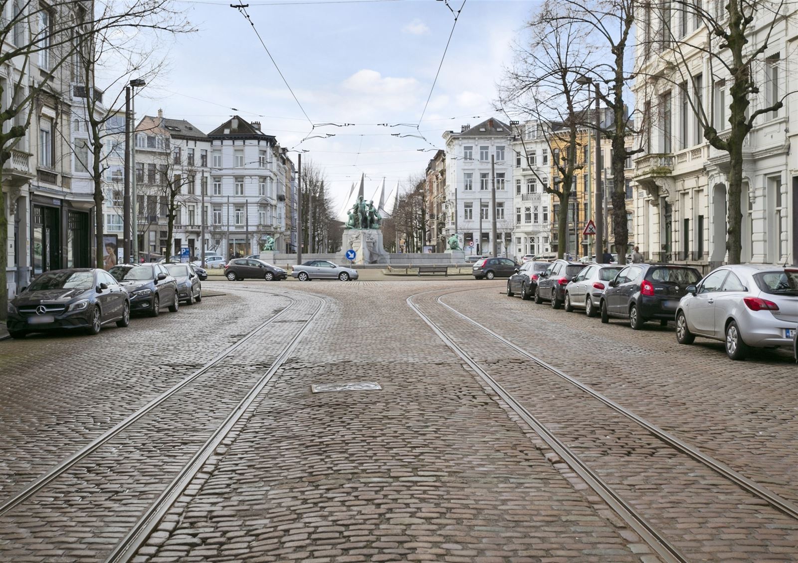 ZUID: handelsgelijkvloersen op een absolute toplocatie - foto 1