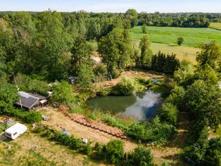Chalet met 2 slaapkamers op perceel van 2.710 m² recreatiegrond in het rustige Vorselaar.Op zoek naar een sfeervol tweede verblijf midden in het...