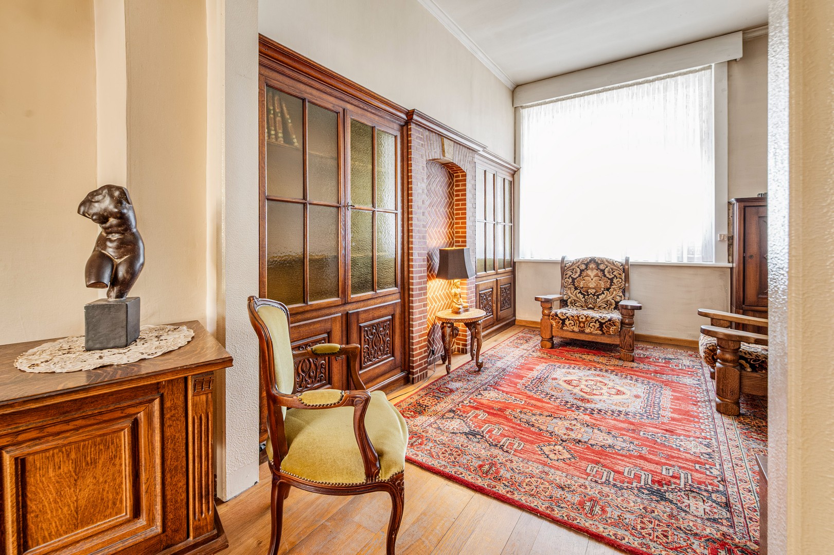 Charmante en authentieke art-deco woning pal in het centrum met leuk zonneterras! - foto 4