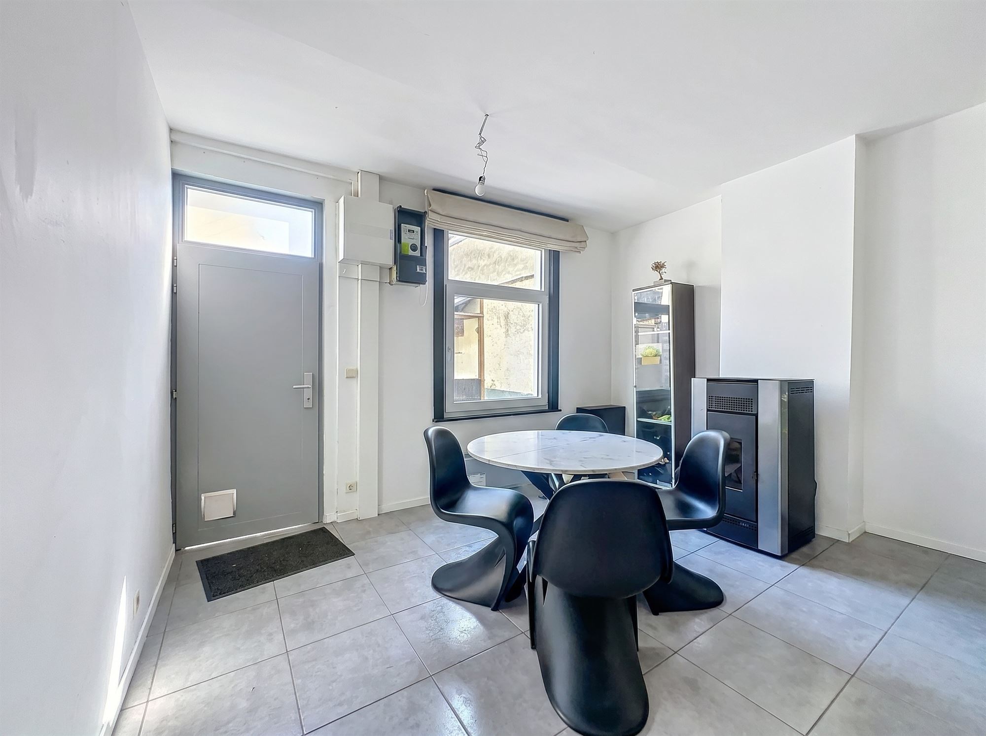 Maison - photo 2