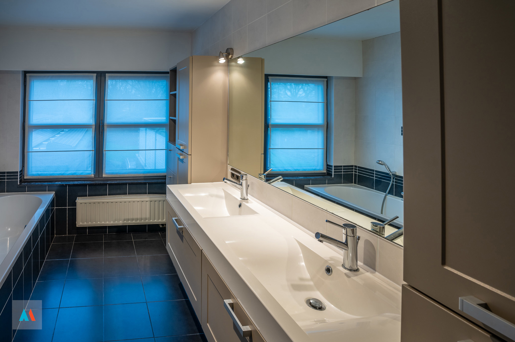 Eéngezinswoning met mooie, aangelegde tuin - foto 4