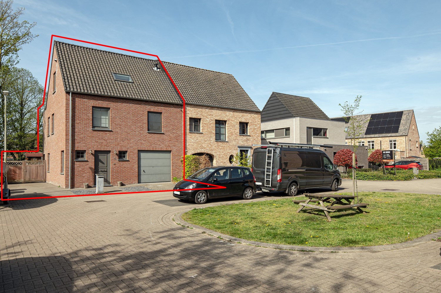 Instapklare halfopen bebouwing met tuin, zonnepanelen en EPC A in rustige buurt - foto 3