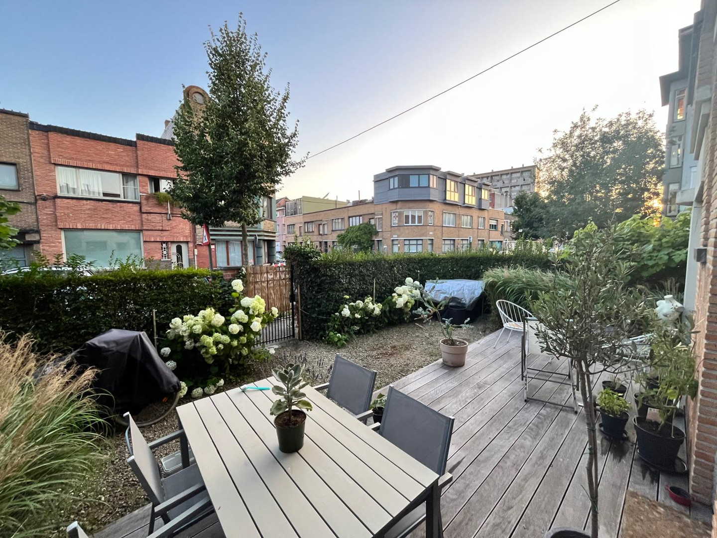 Woning met terras en twee slaapkamers op wandelafstand van Gent Sint-Pietersstation - foto 3