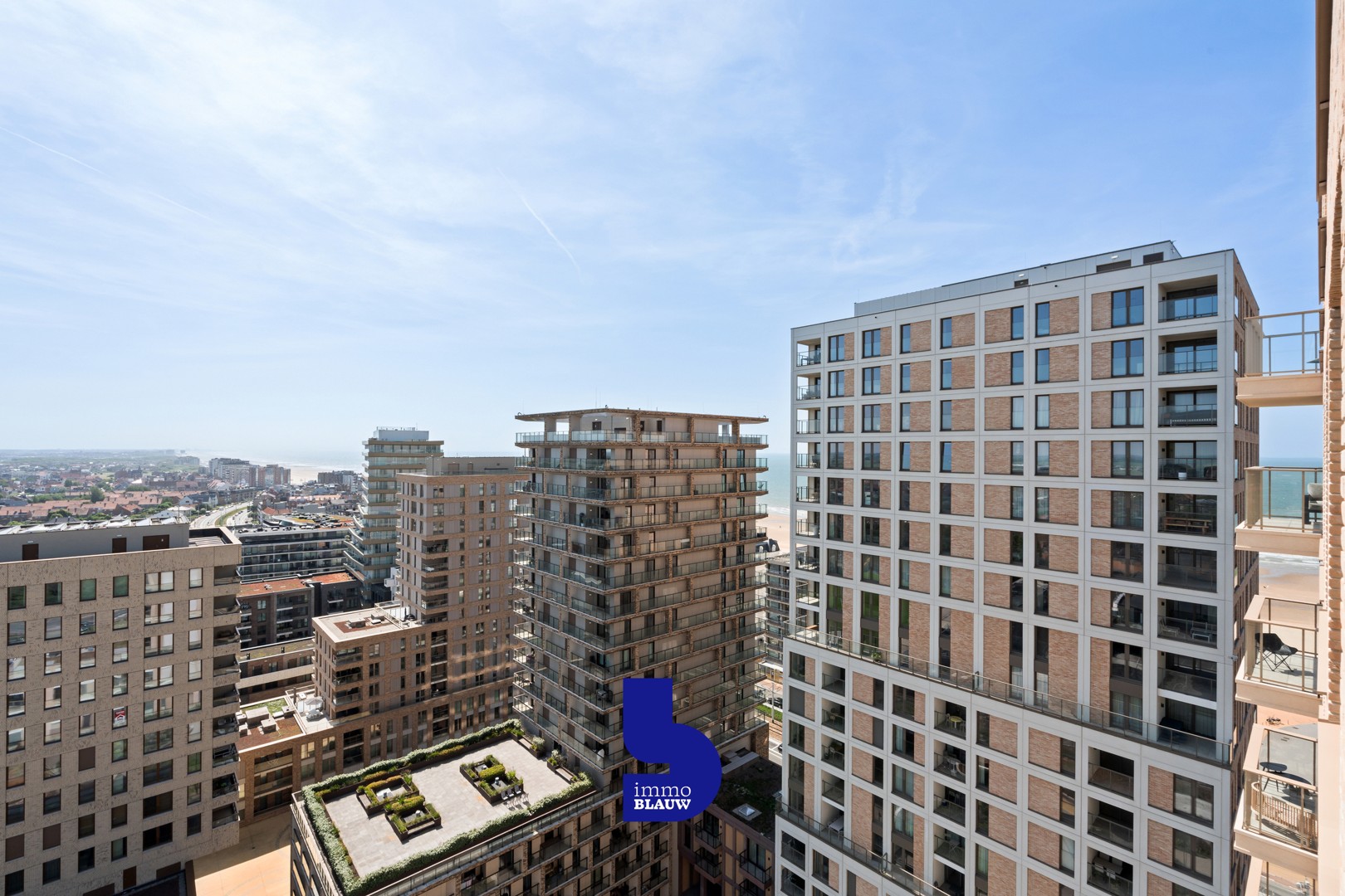 Wonen tussen zee en skyline: een uitzonderlijk appartement in Oostende - foto 4