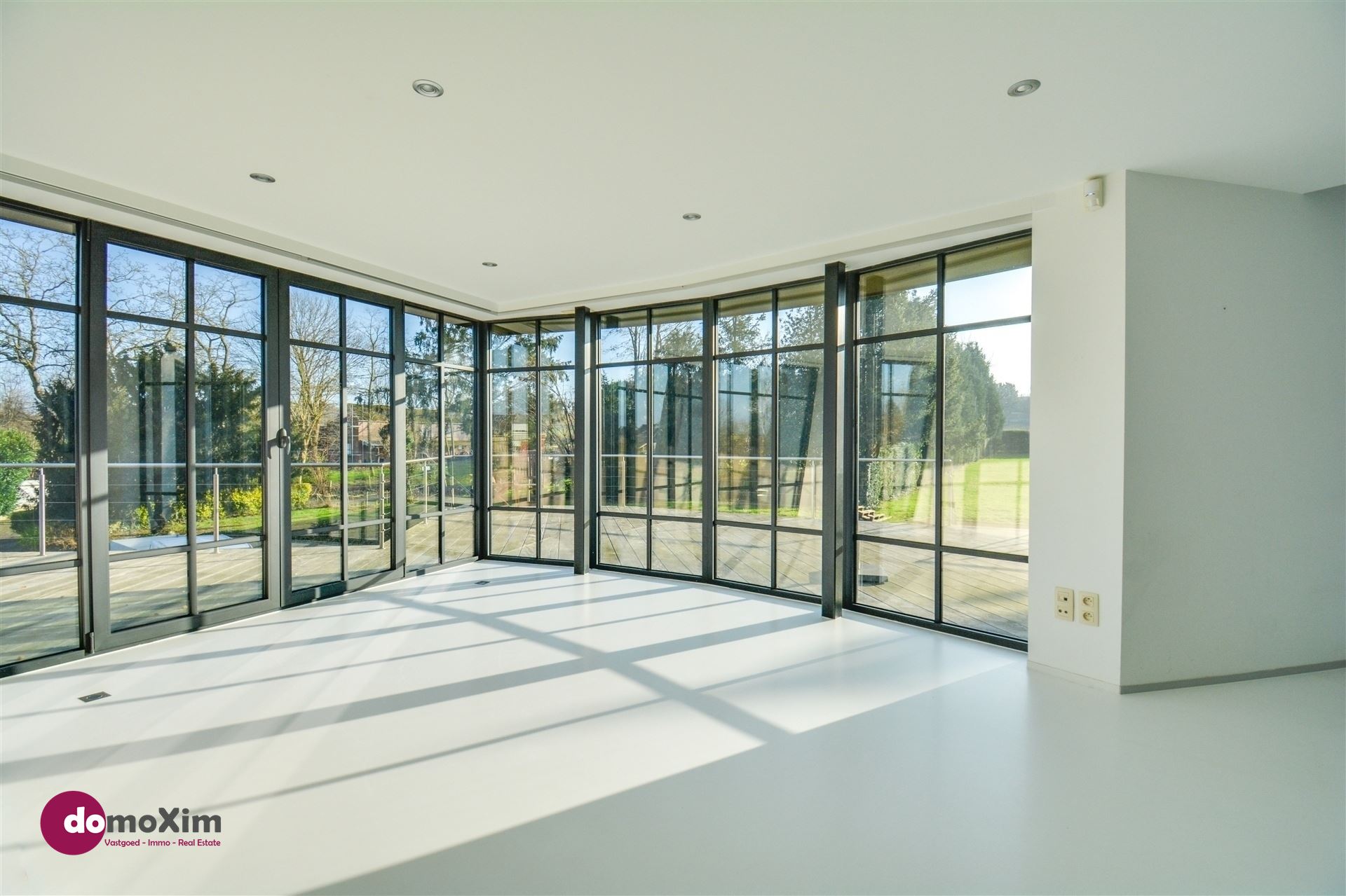 De Oude Korenmolen van Veltem, een unieke villa op een perceel van 47 are - foto 4