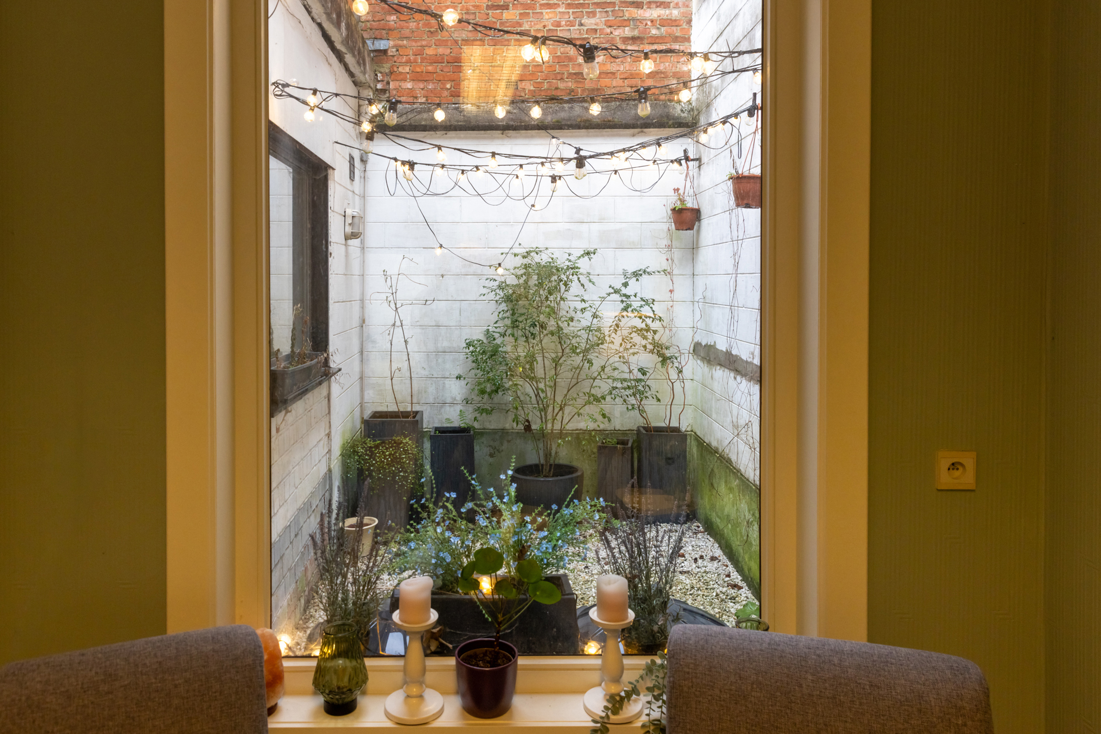 Karaktervolle gesloten bebouwing in het centrum van Sint-Amands, nabij de Schelde - foto 3