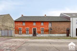 Ontdek deze unieke eigendom gelegen in de Beekstraat 33, 3051, op een perceel van maar liefst 1001 m² met een gevelbreedte van 21,5 meter.Dankzij de...