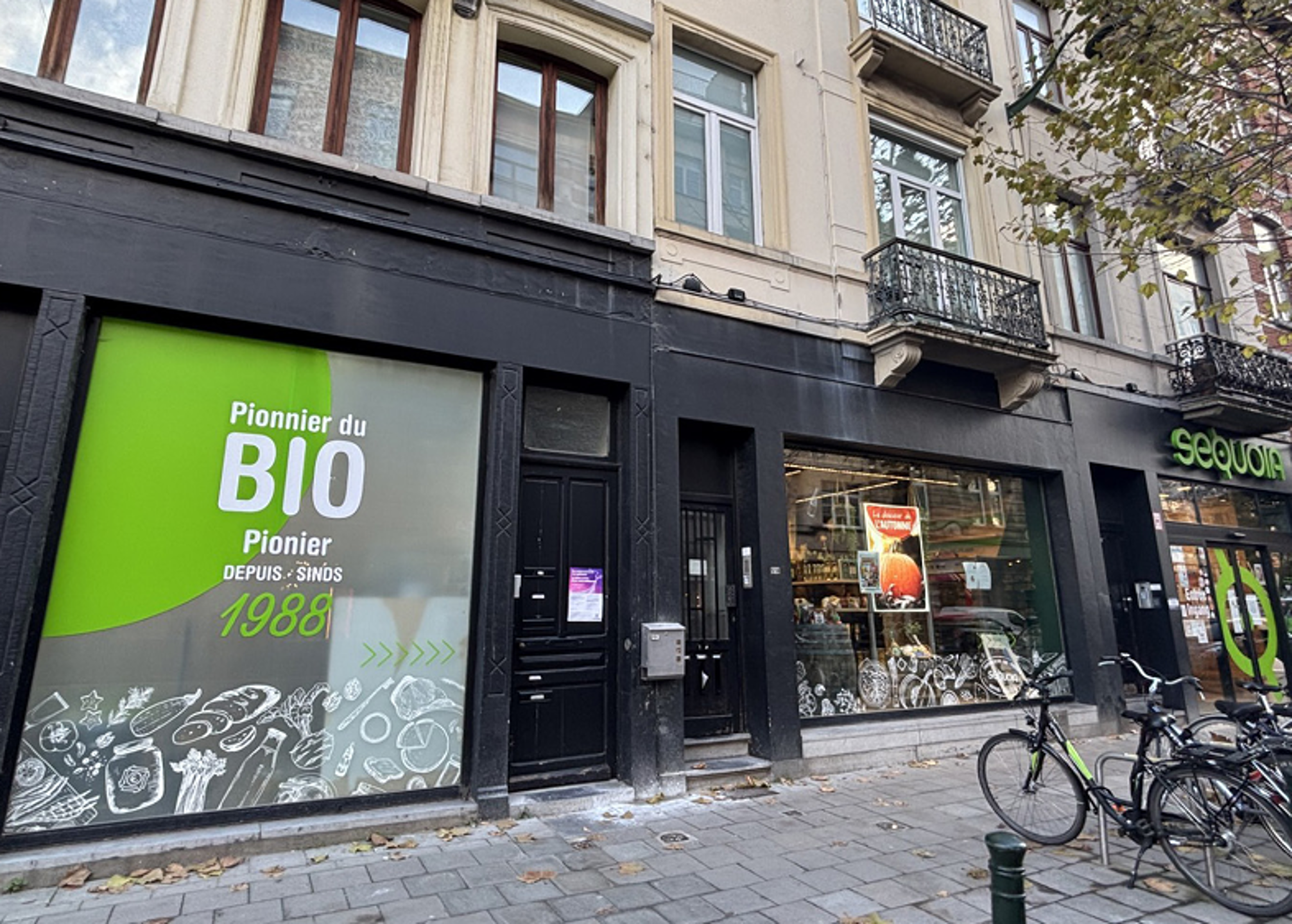 Grote Handelsruimte ±500 m² – Waterloosesteenweg - foto 1