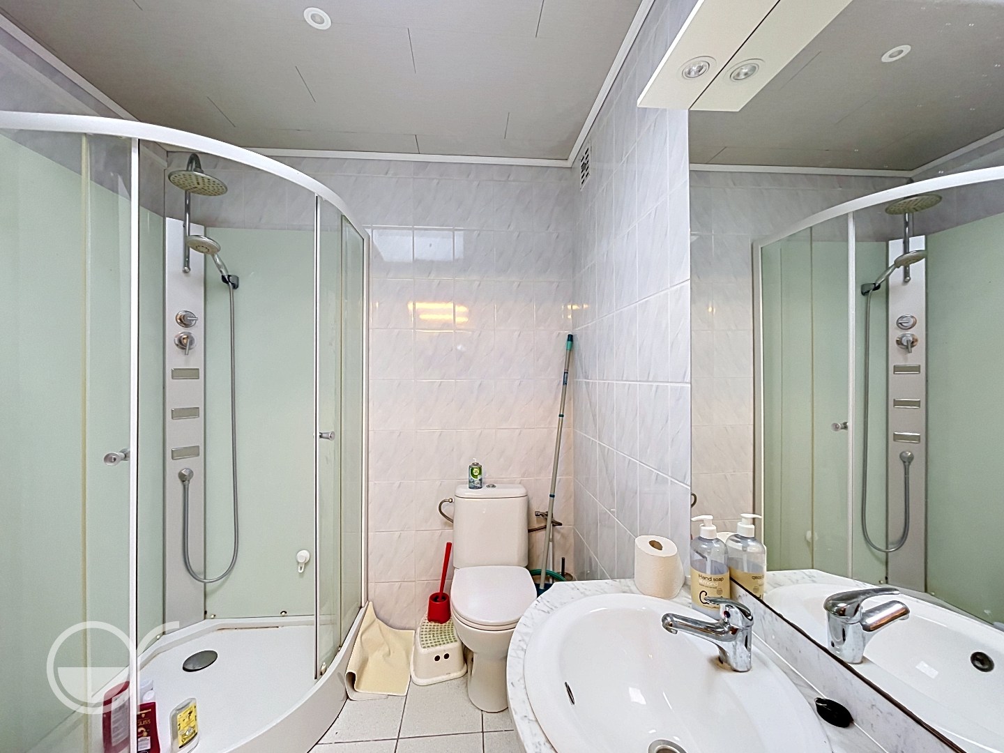 Centraal gelegen rijwoning met 2 slaapkamers, omgeving UZ - foto 5