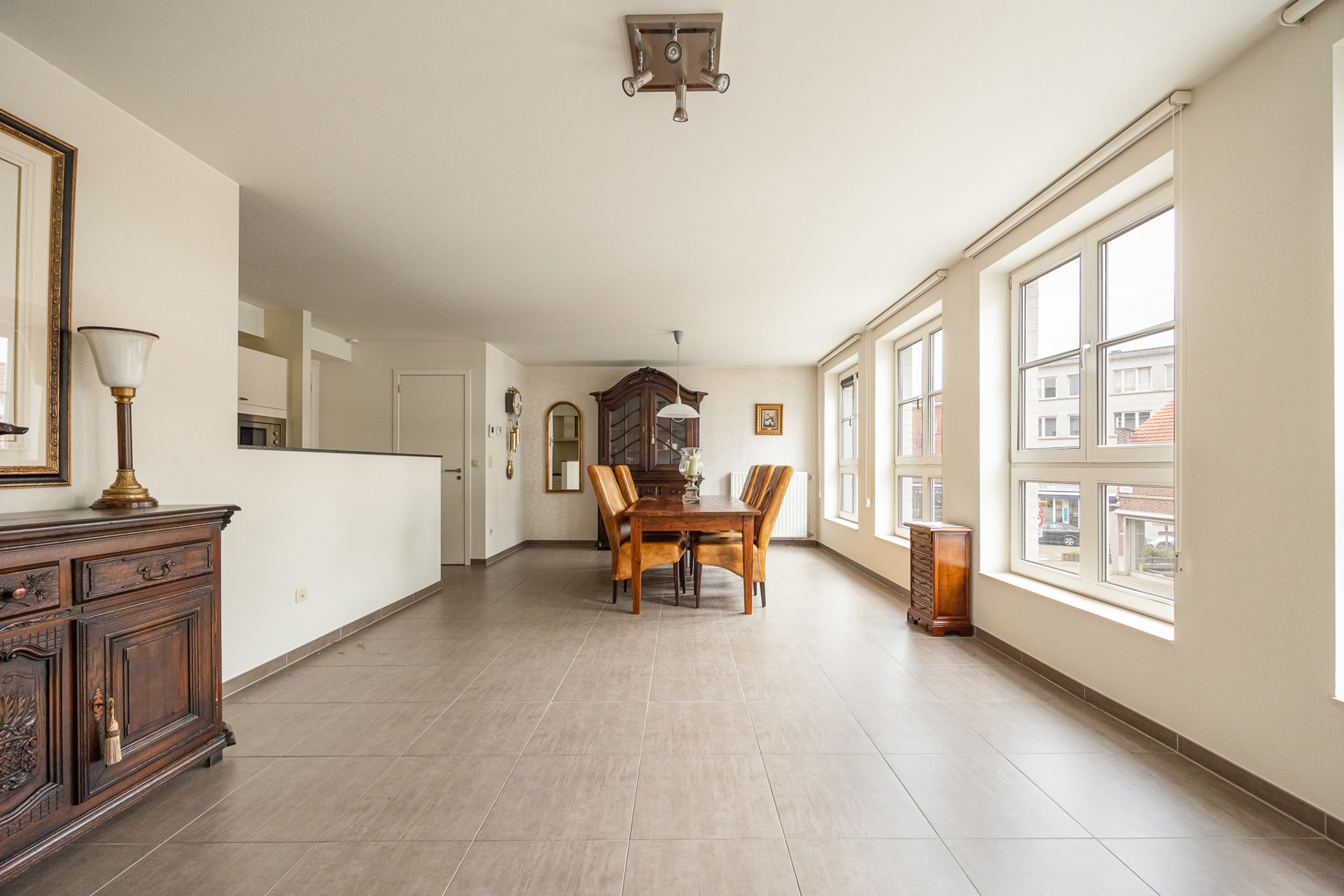 Licht en ruim appartement met 2 slaapkamers te centrum Geel - foto 5