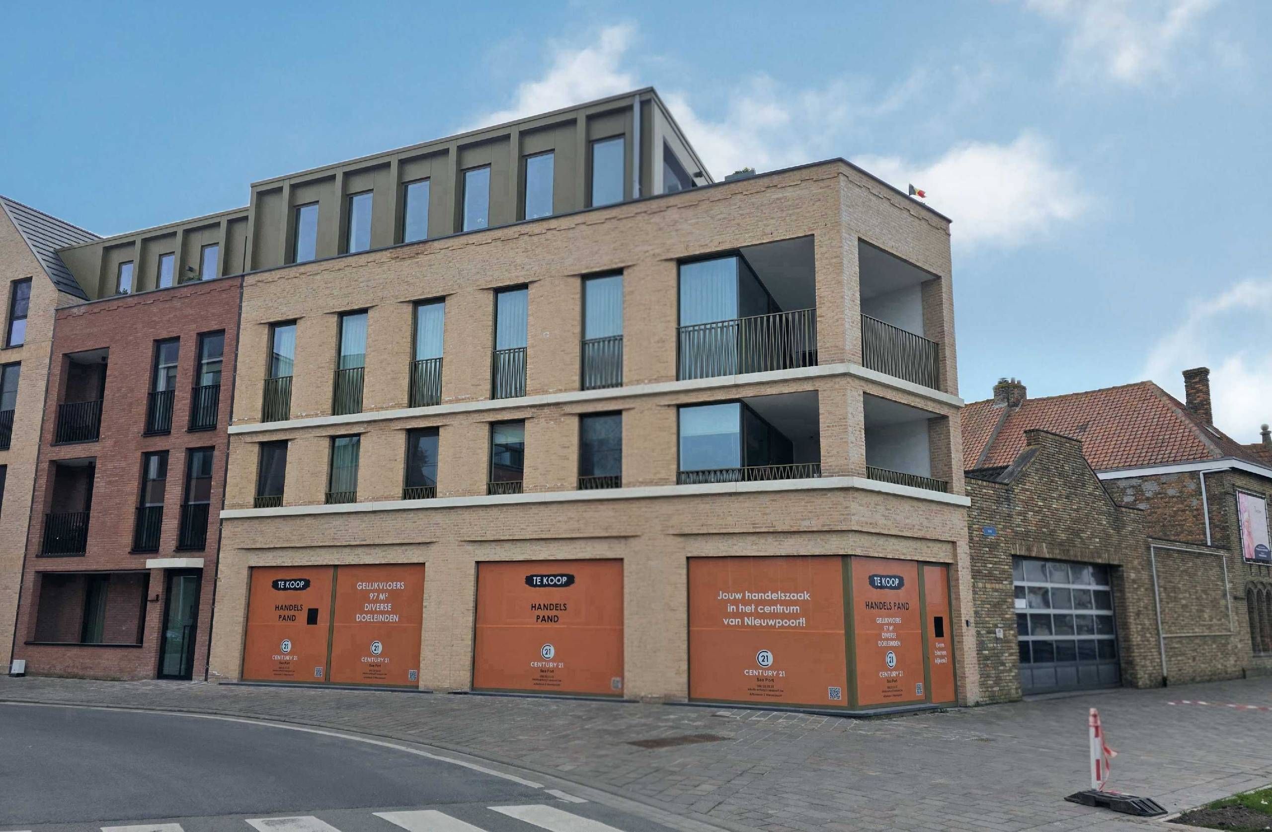 Casco handelsgelijkvloers aan de Kaai te Nieuwpoort-Stad - foto 1
