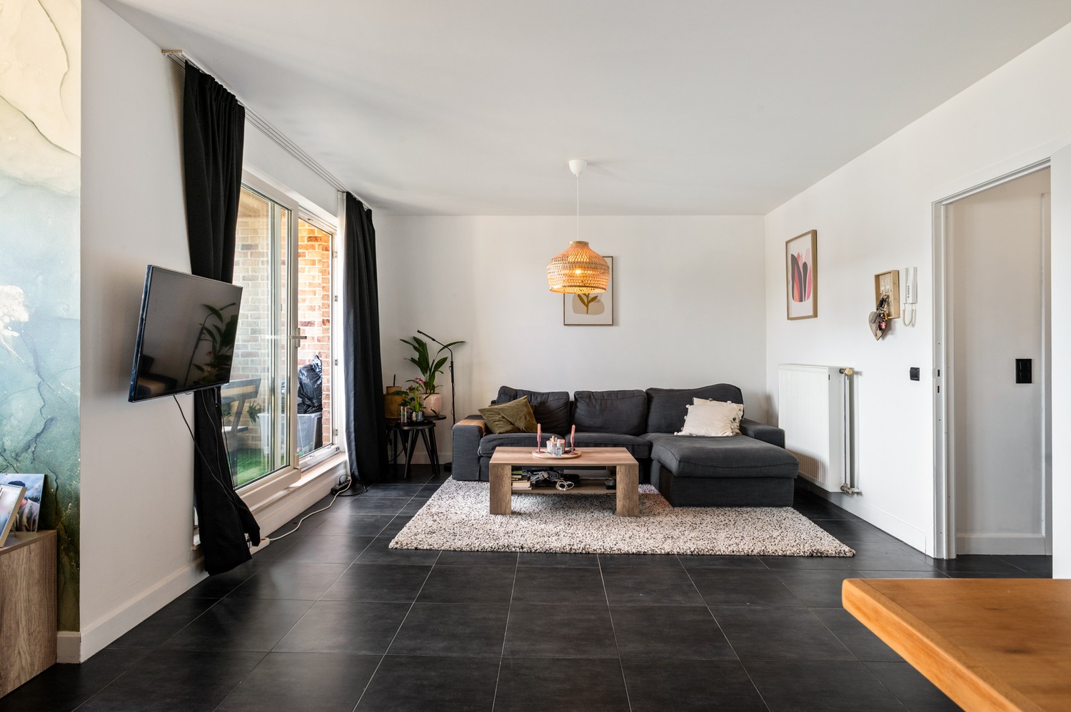 Ruim instapklaar appartement met 2 slaapkamers en terras op centrale ligging in Kapellen - foto 4