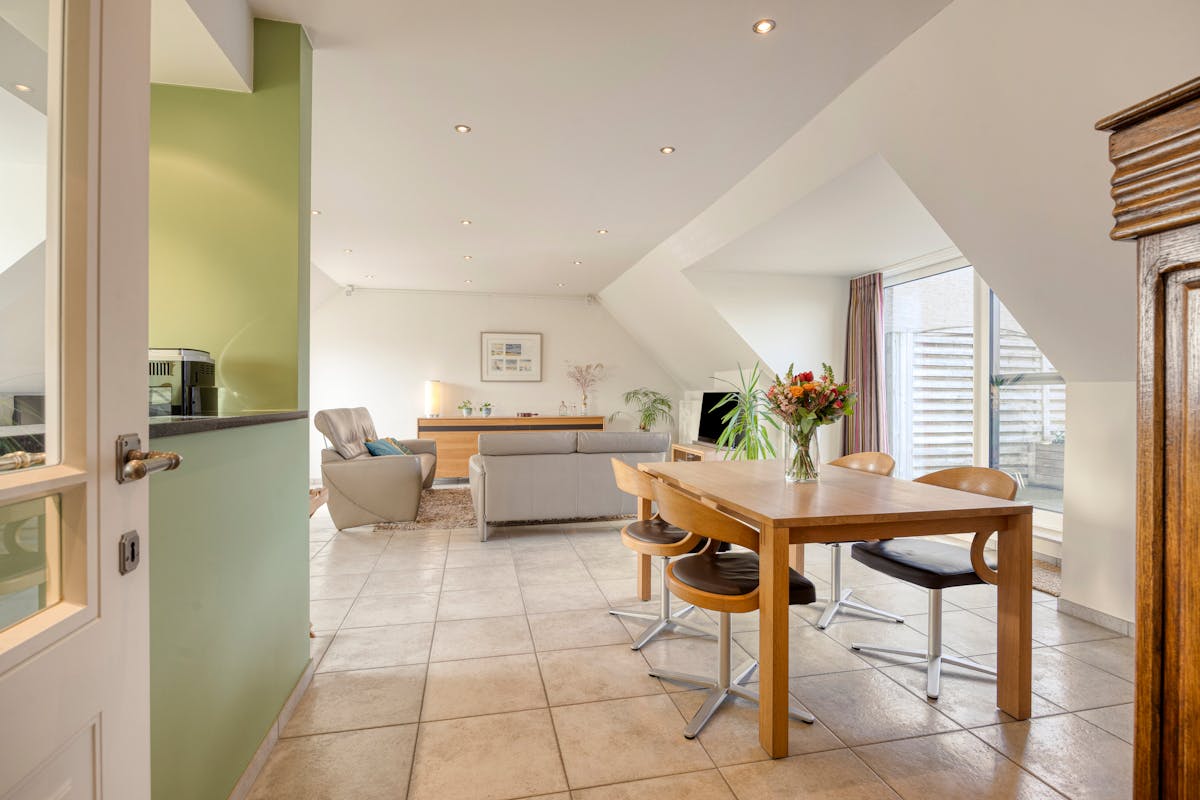 Instapklaar appartement met ruim terras in Herenthout. - foto 5