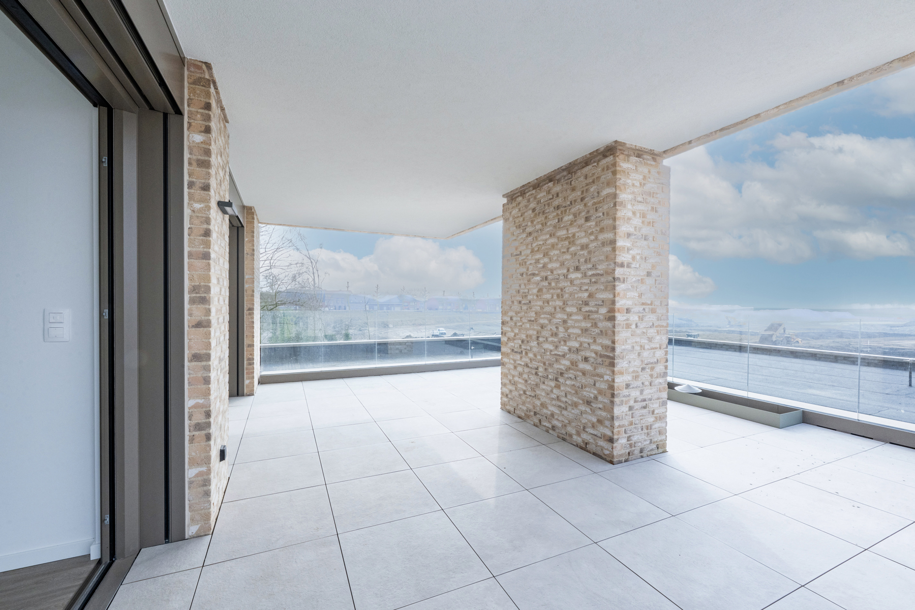 ZEER RUIME ASSISTENTIEWONING MET TERRAS - foto 5