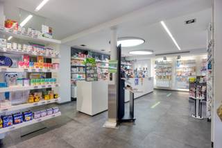 Commercial for sale in Balen