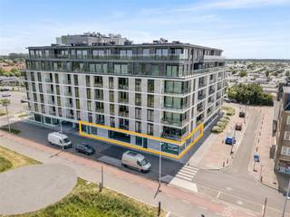 Commercial à louer à Bredene