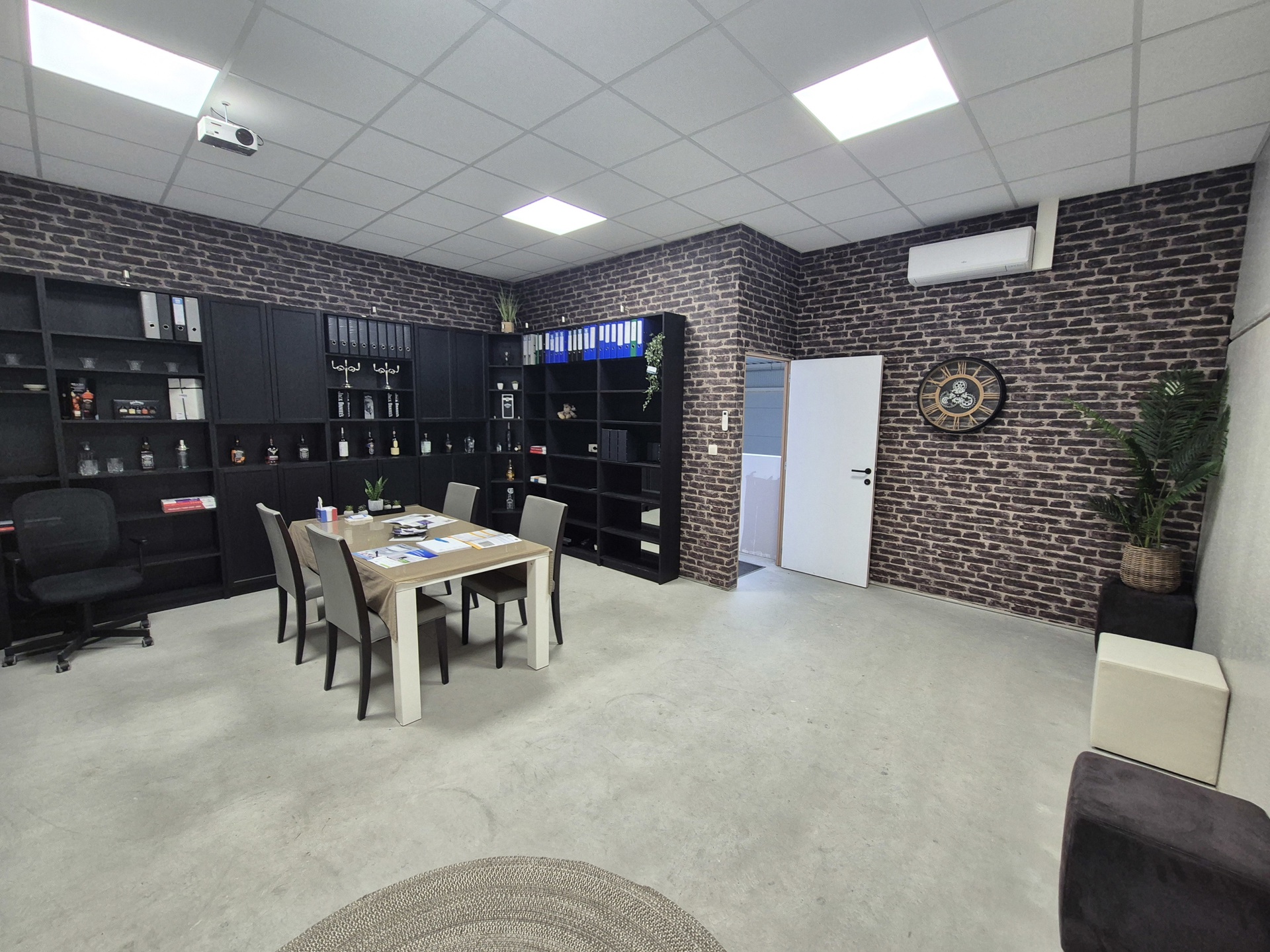 Recente KMO-unit met inpandige kantoren op Woudpark - foto 5