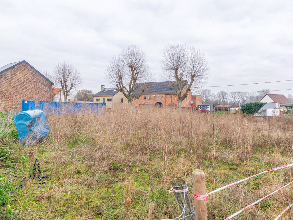 West-georiënteerde bouwgrond op 7a90ca, breedte 41,12 meter - foto 3