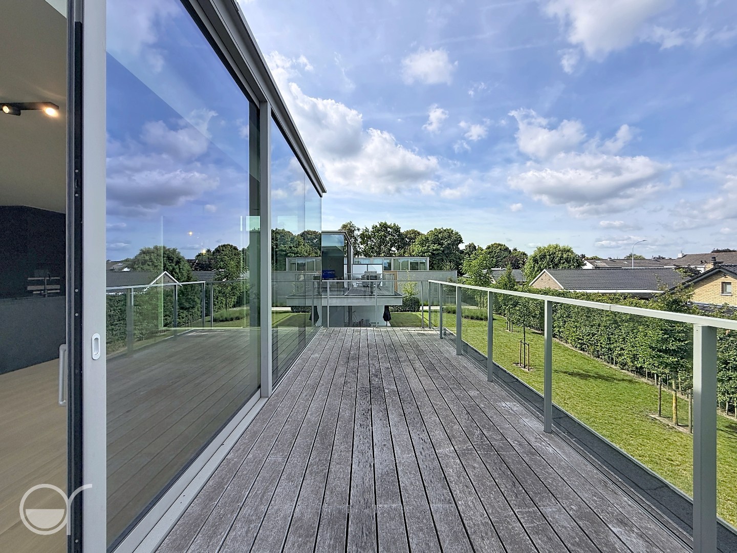 Luxe duplex appartement, autostaanplaats inbegrepen - foto 4