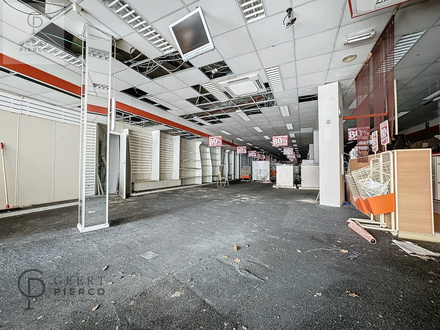 Ruim handelspand met ruim appartement - foto 3