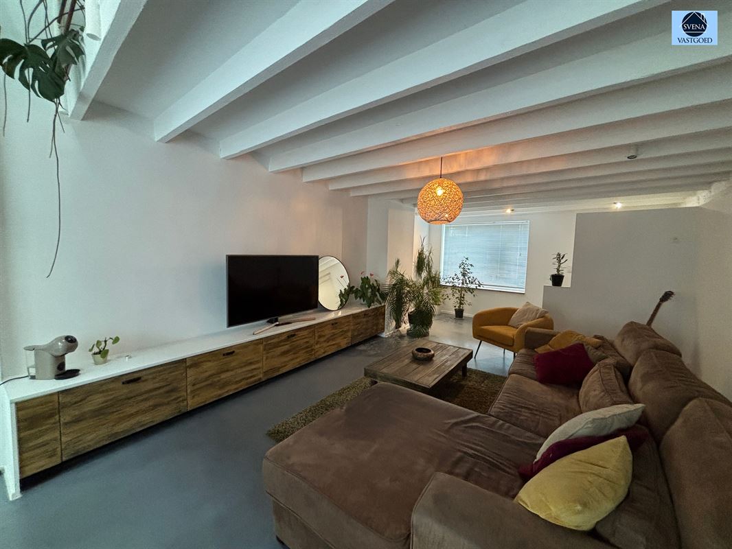 GERENOVEERDE WONING MET 3 SLAAPKAMERS, GARAGE EN TUIN - foto 4