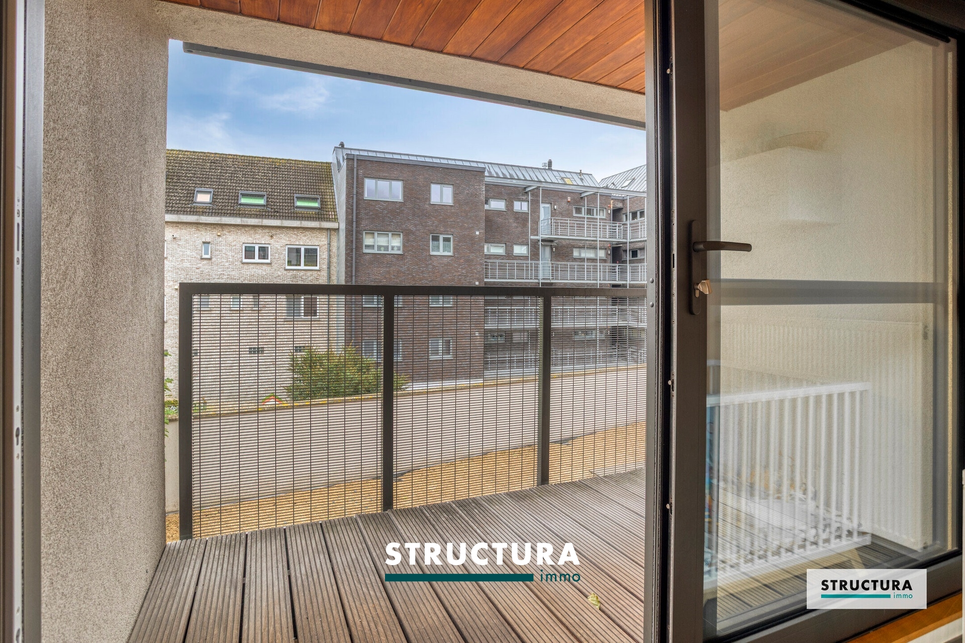 Appartement récent avec grandes chambres, situé au calme, à proximité du centre! - photo 5
