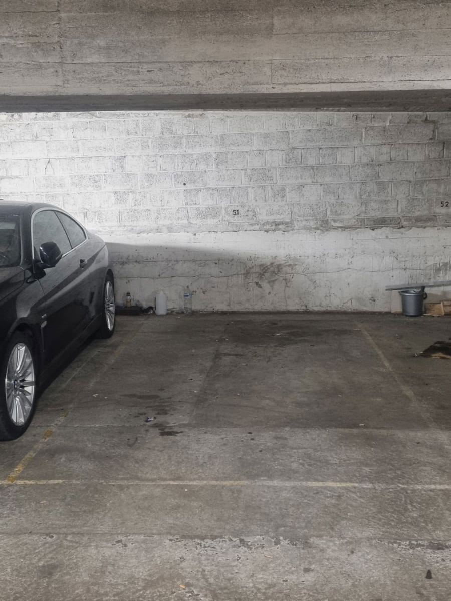 Autostaanplaats in gemeenschappelijke garage. - foto 3