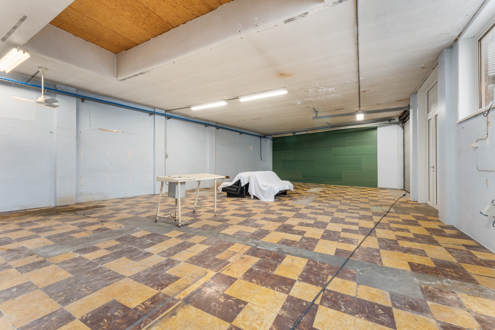 Veelzijdige opslagruimte te Rumbeke (Roeselare)! - foto 5