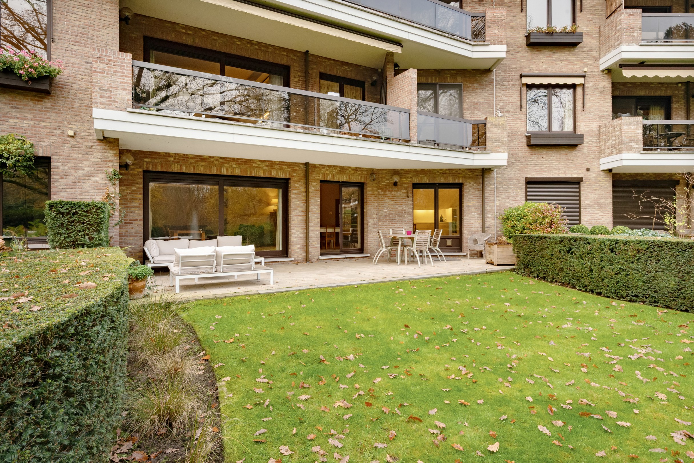 Apartment for sale in Brasschaat with 3 bedrooms - photo 2