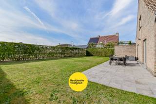 In een rustige, doodlopende straat bevindt zich deze ruime en verzorgde villa die comfort en functionaliteit moeiteloos combineert. De woning...