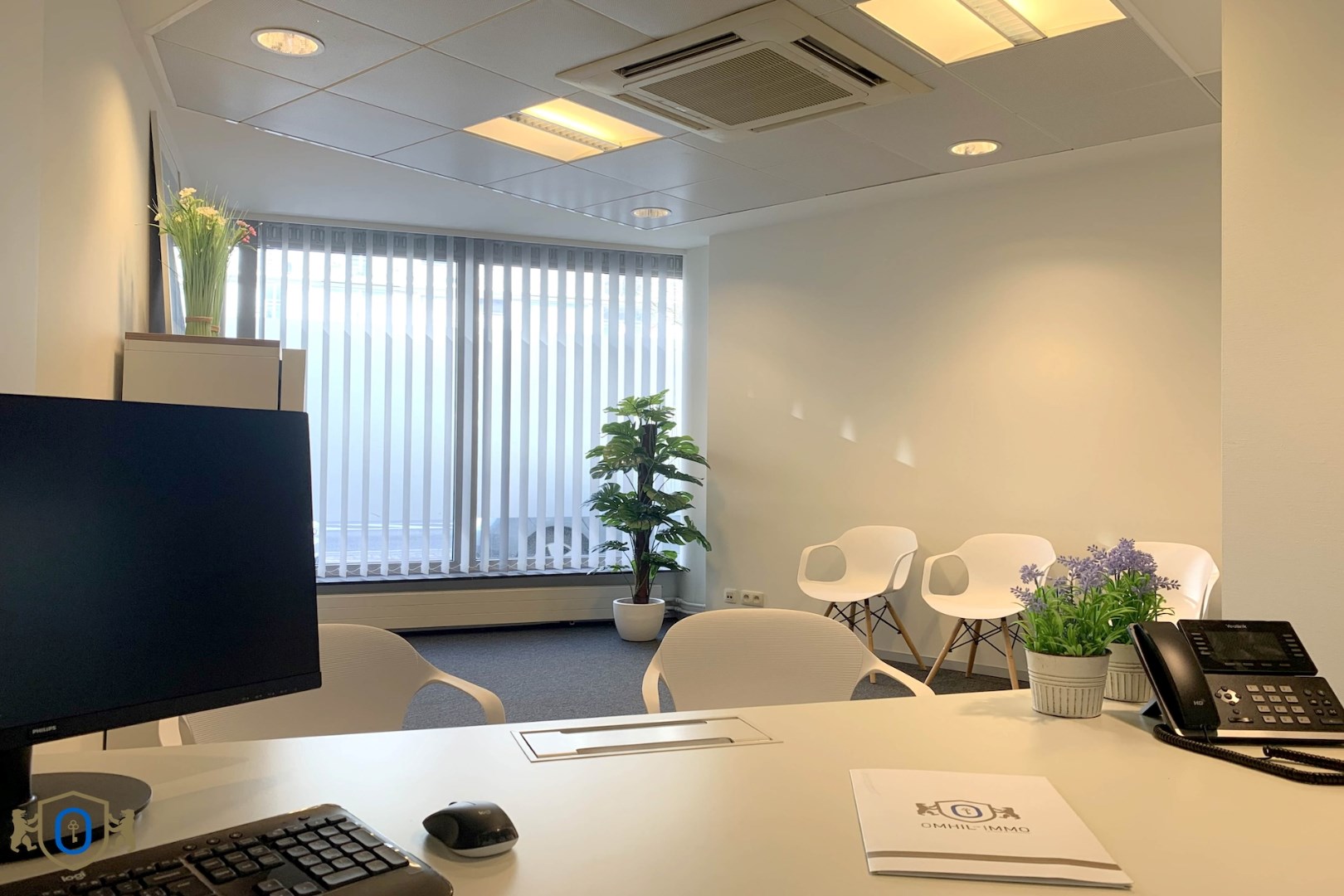 Flexi BUREELRUIMTE A2 met UITSTALRAAM - foto 1