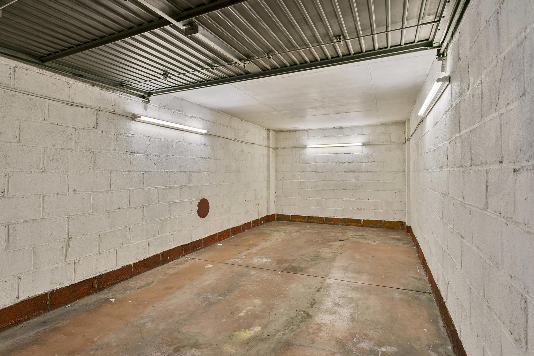 Garage à vendre à Molenbeek-Saint-Jean - photo 3