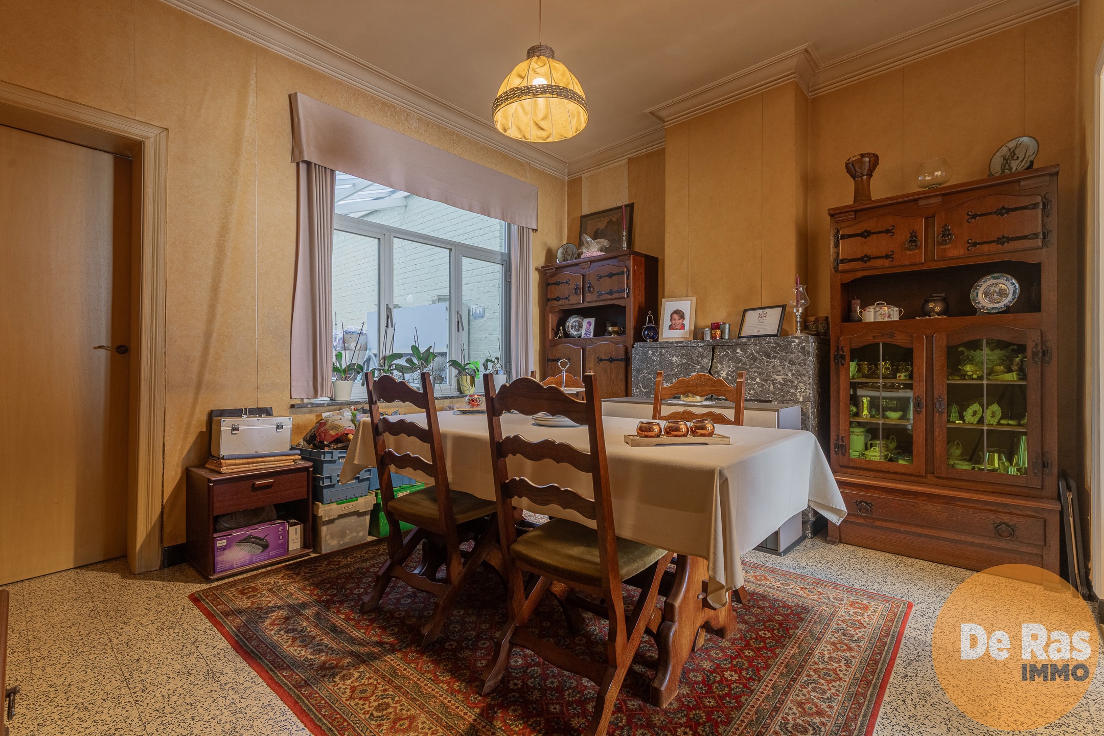 DEINZE - Te renoveren burgerwoning met tuin nabij centrum - foto 4