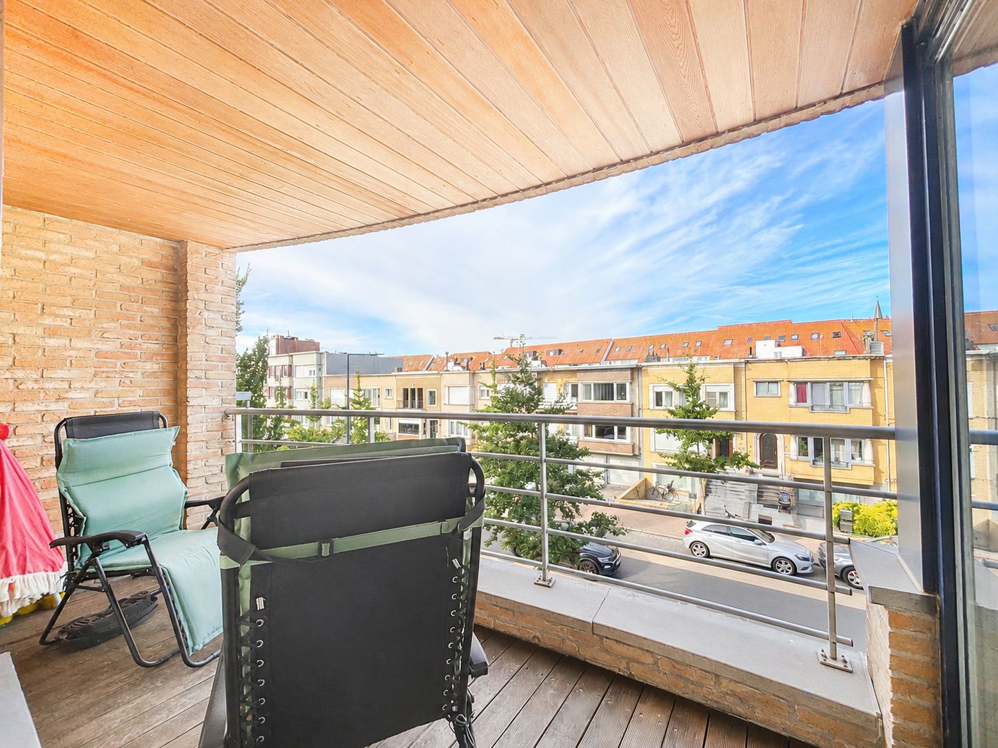 Ruim, instapklaar appartement met 2 slaapkamers en zonnig terras - foto 5