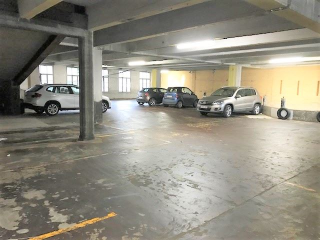 Overdekte autostaanplaats - foto 3