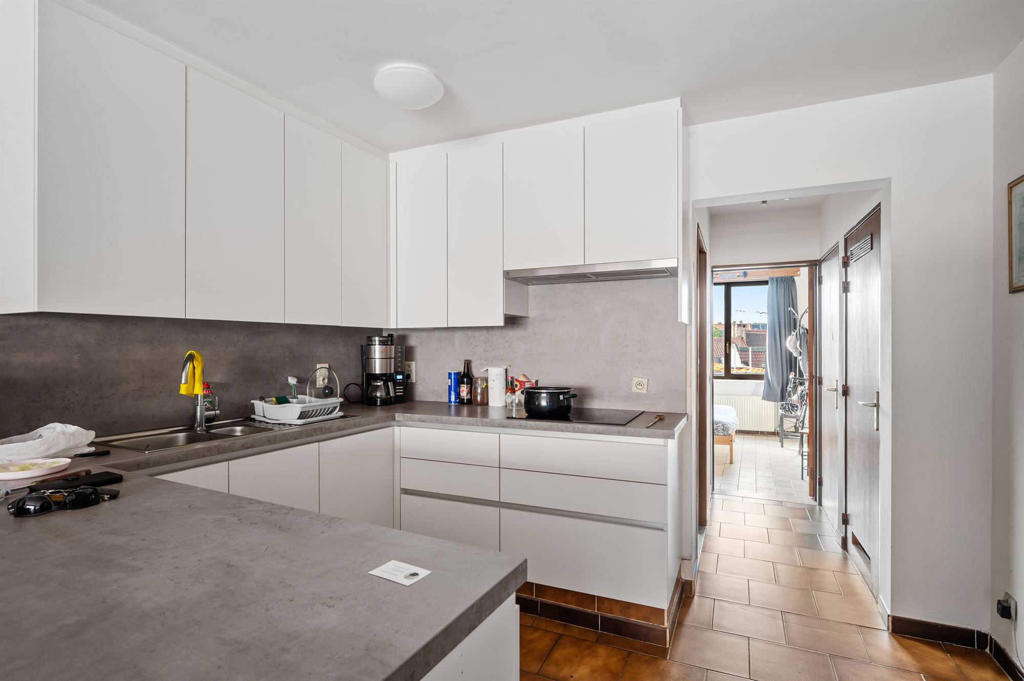 7 verhuurde wooneenheden en staanplaatsen - foto 5