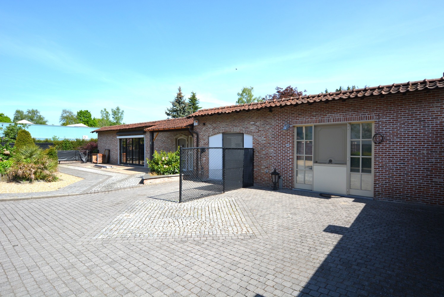 Maison à vendre à Onze-Lieve-Vrouw-Waver - photo 1