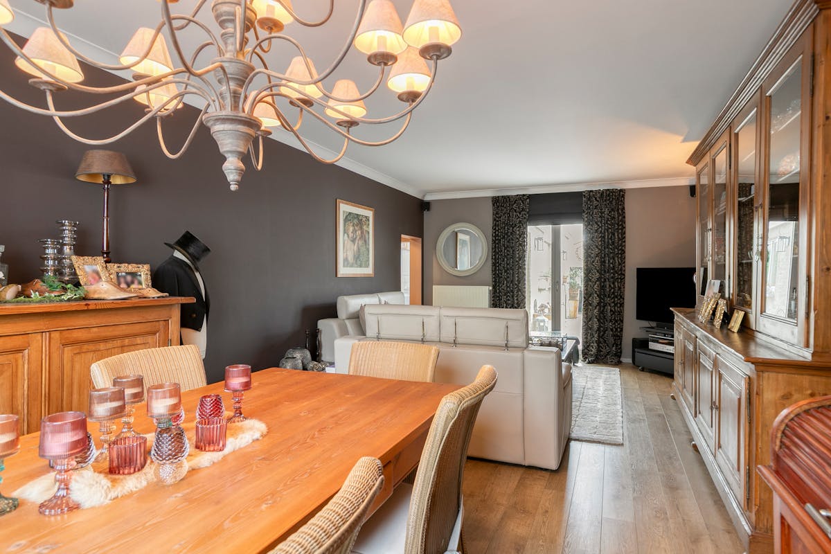 Karaktervol huis te koop in centrum Bachte-Maria-Leerne - foto 4