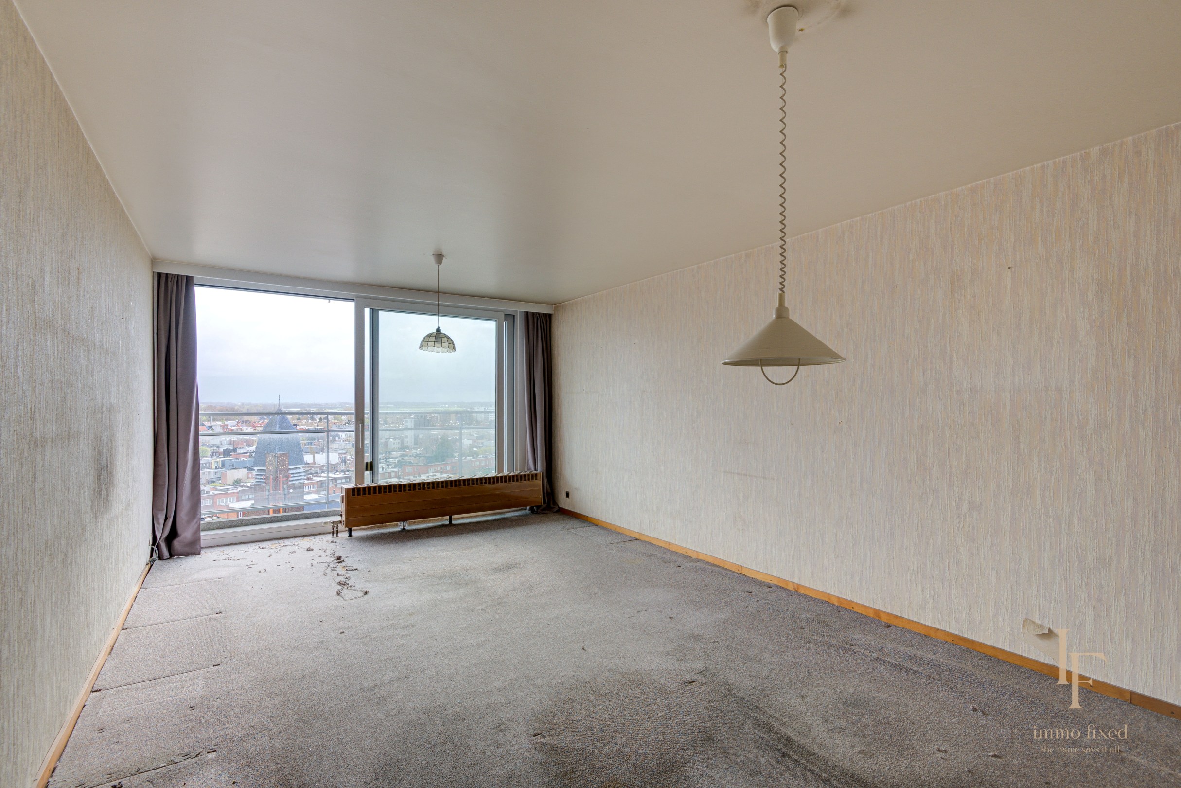 Te renoveren parel met potentieel + garagebox te Berchem! - foto 4