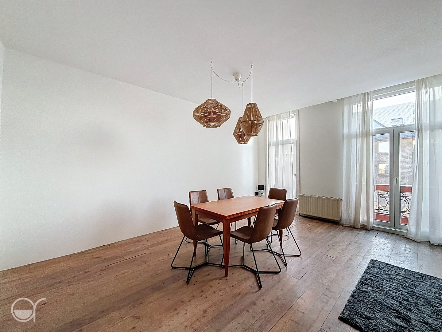 Ongemeubeld 1-slaapkamer appartement gelegen bij Sint-Pietersstation - foto 4